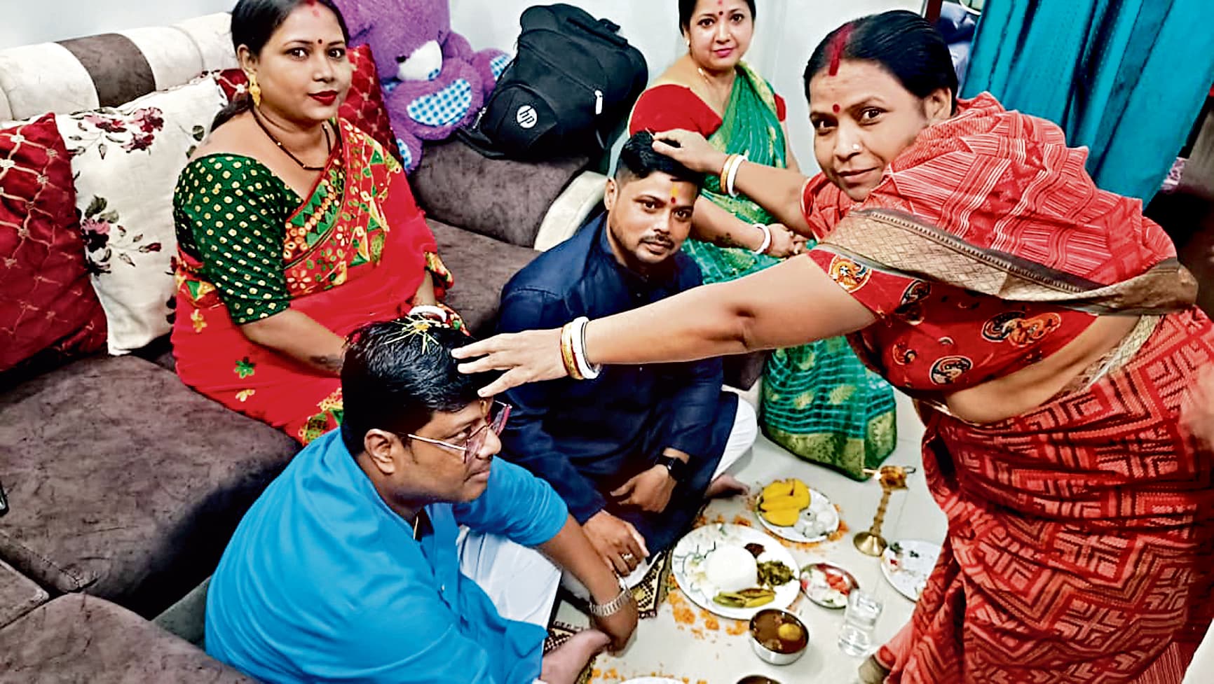 Ranchi News : बांग्ला समाज में धूमधाम से मनी जमाई षष्ठी