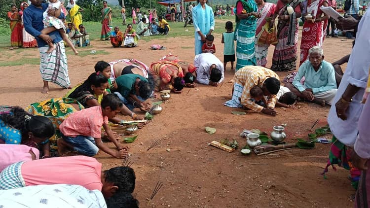 Jamshedpur News : सिंगराई में बाबूराम हांसदा को मिला प्रथम पुरस्कार