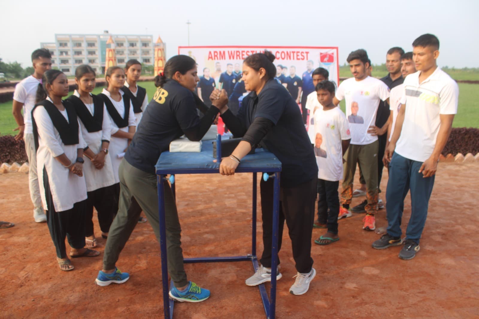 एसएसबी प्रशिक्षण केंद्र में छात्र-छात्राओं को खेल की दी गयी जानकारी, खेल भावना को लेकर किया गया प्रेरित
