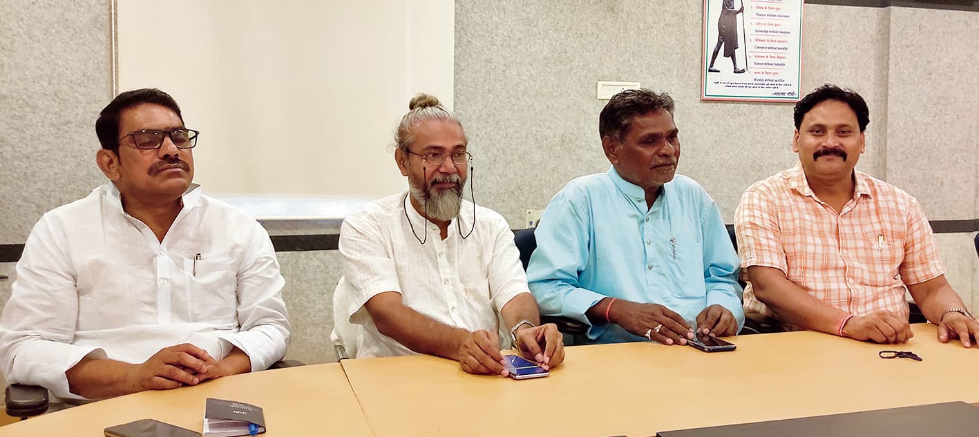 राहुल गांधी संविधान बचाने के लिए राजगीर से भरेंगे हुंकार