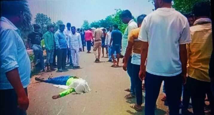 अनियंत्रित बाइक से गिरकर युवक की मौत