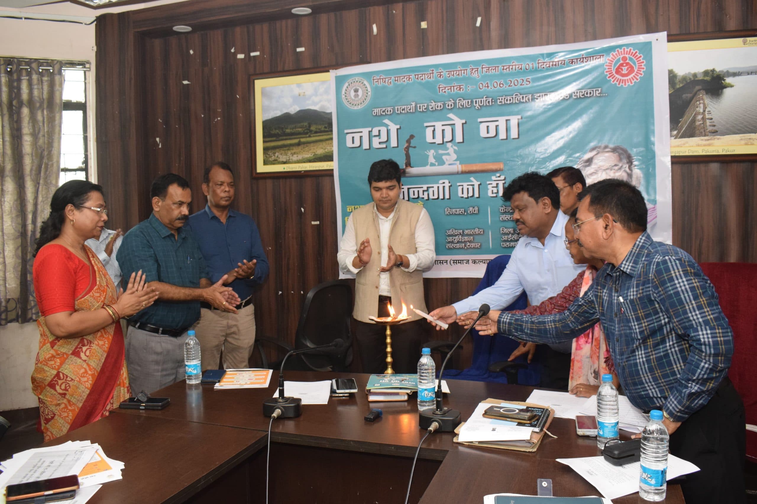 मादक पदार्थों पर रोक में अपना योगदान दें अभिभावक व सिविल सोसाइटी: डीसी