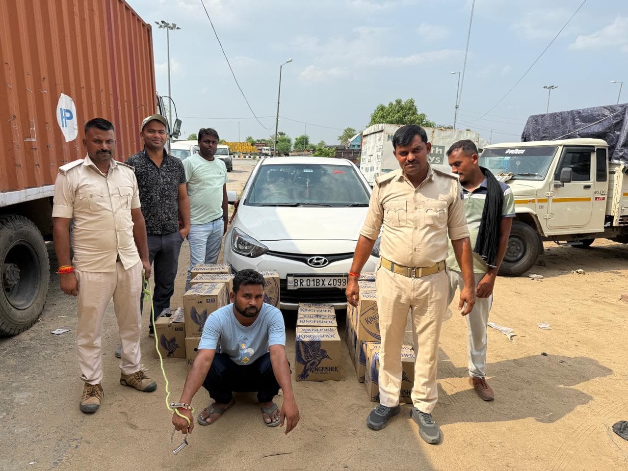 163 लीटर बियर के साथ धंधेबाज गिरफ्तार