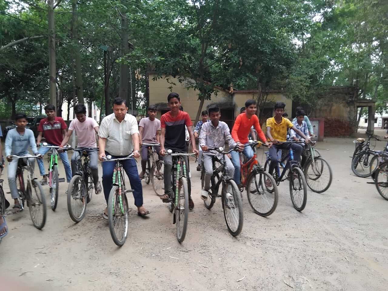 बीडीओ ने मतदाताओं को किया जागरूक