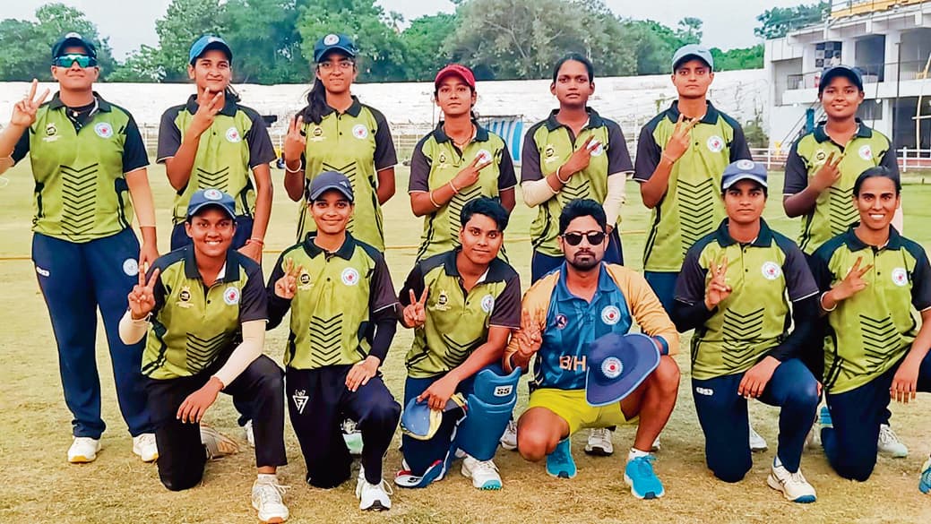 वीमेंस टी-20 में टीम जी और इ ने दर्ज की जीत