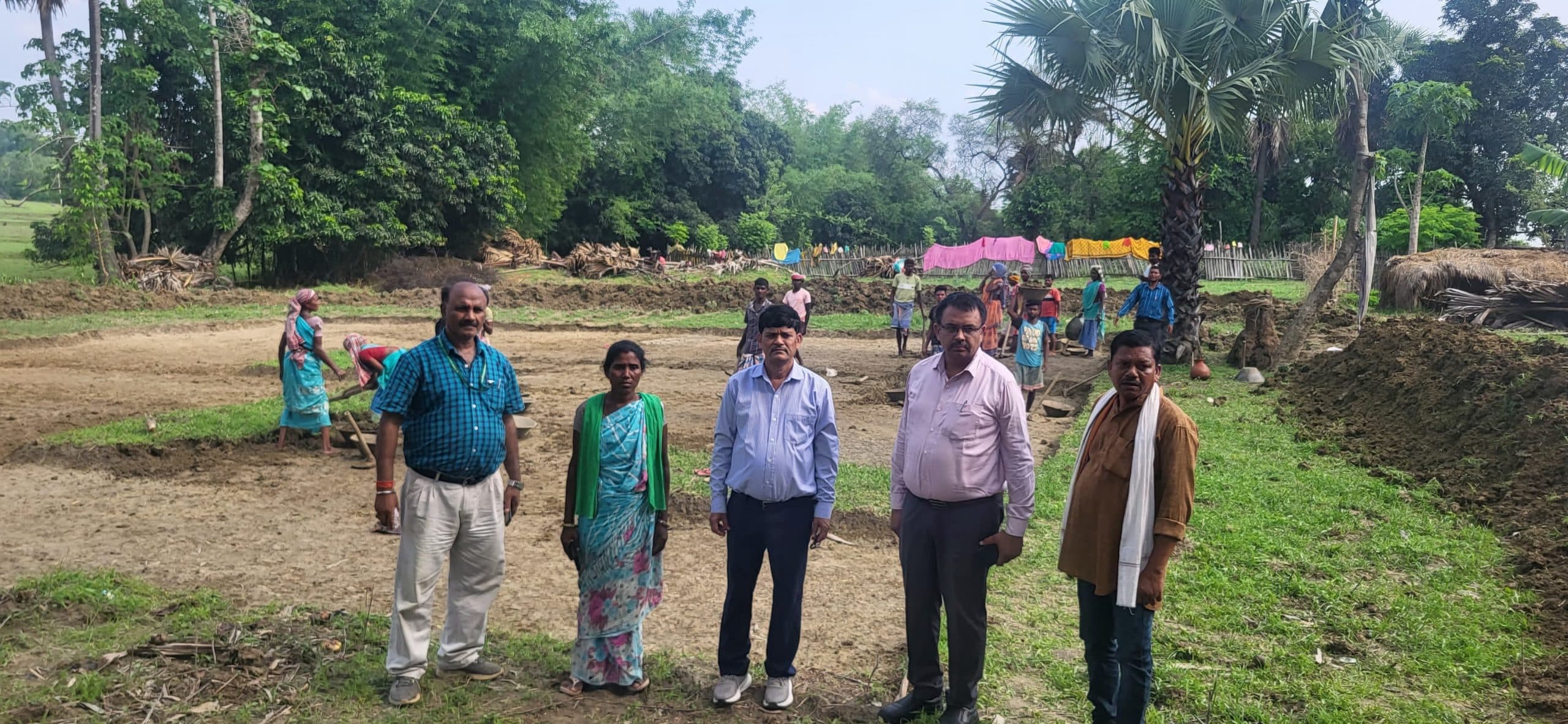 केंद्रीय जांच टीम ने विभिन्न योजनाओं का किया निरीक्षण