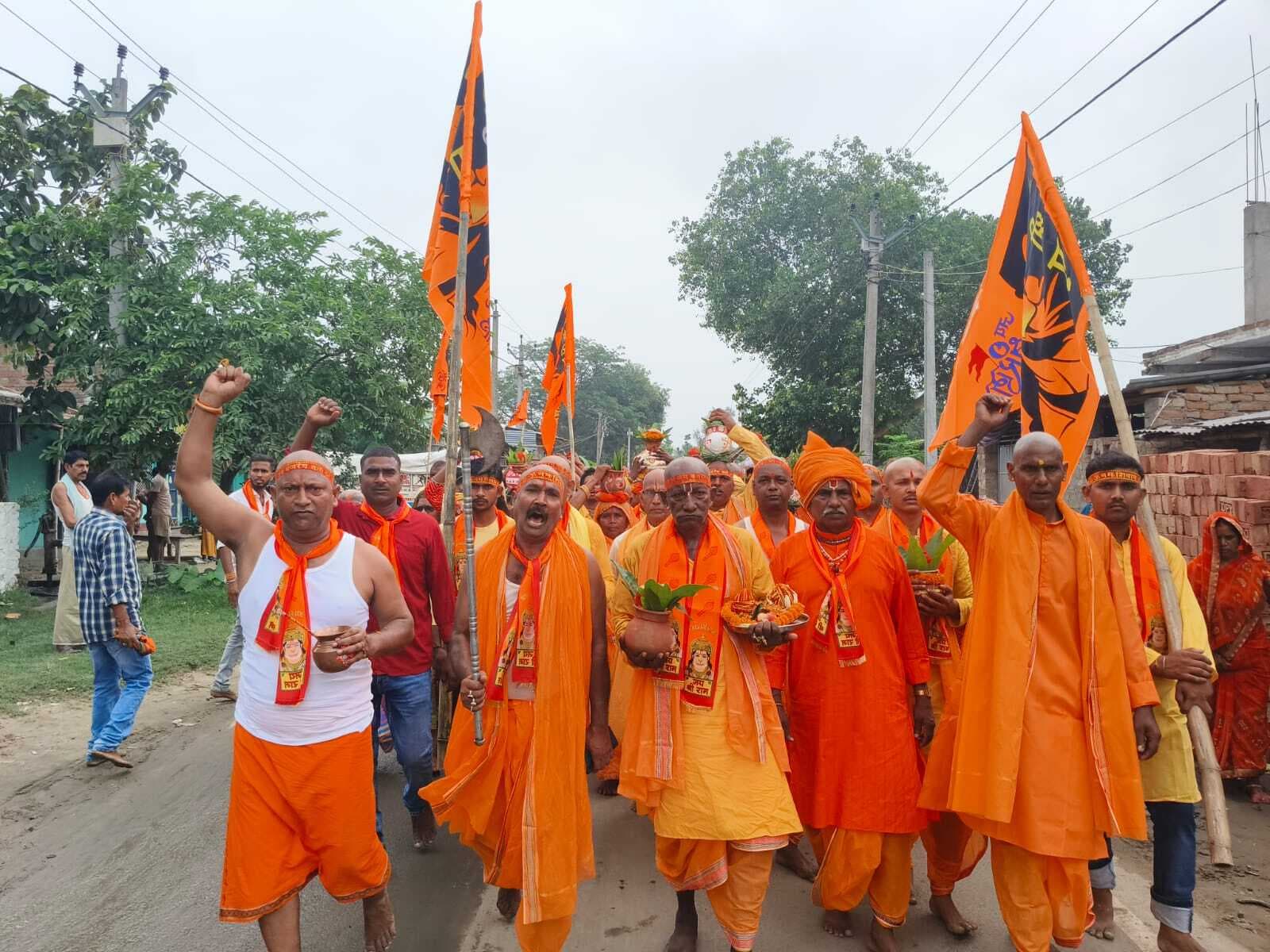 जय श्री राम, जय हनुमान के नारे से गुंजायमान हुआ वातावरण