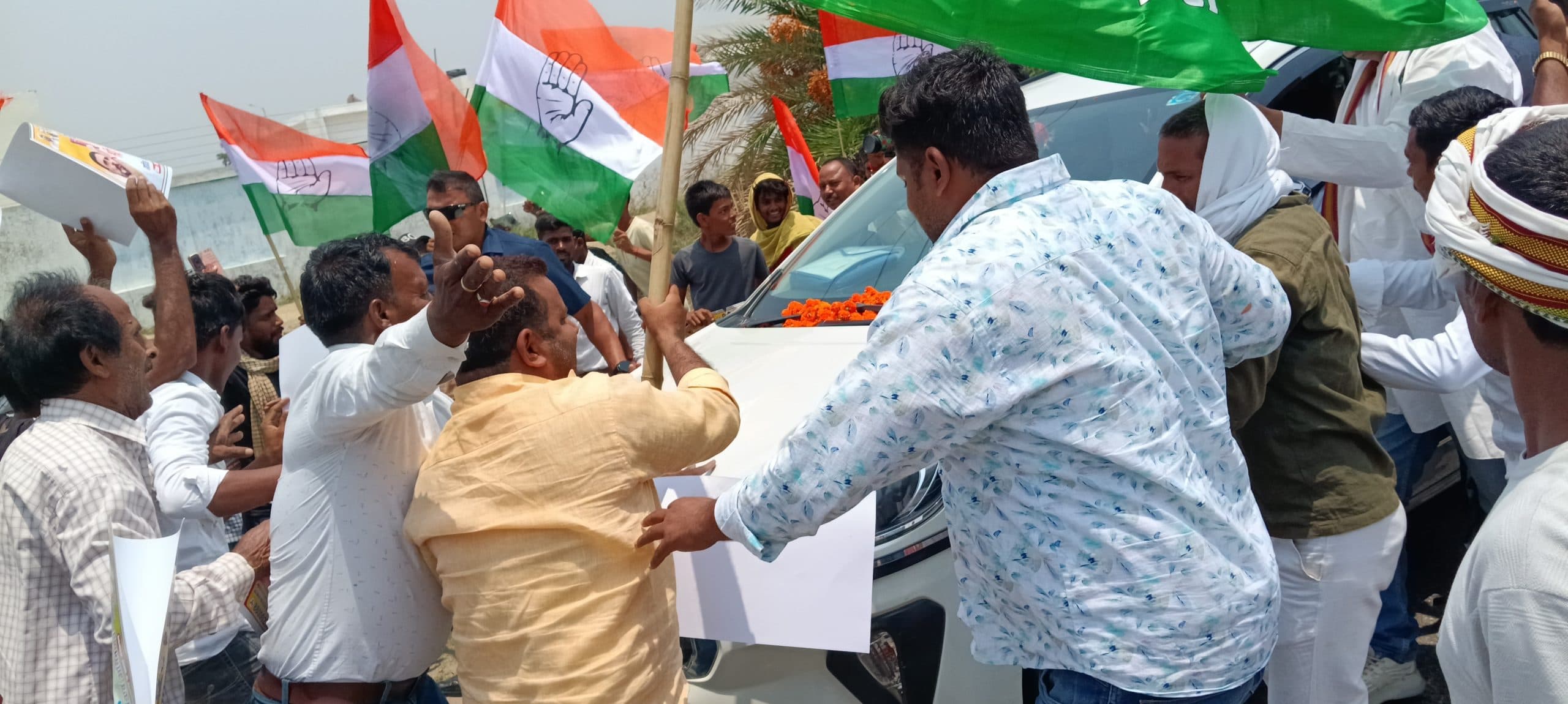 बूढ़ी पैमार गांव के समीप राहुल गांधी का हुआ स्वागत