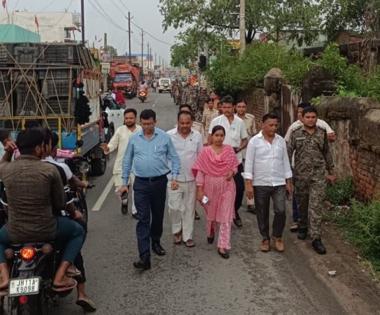 Giridih News :मार्च निकाल शांतिपूर्वक बकरीद मनाने की अपील