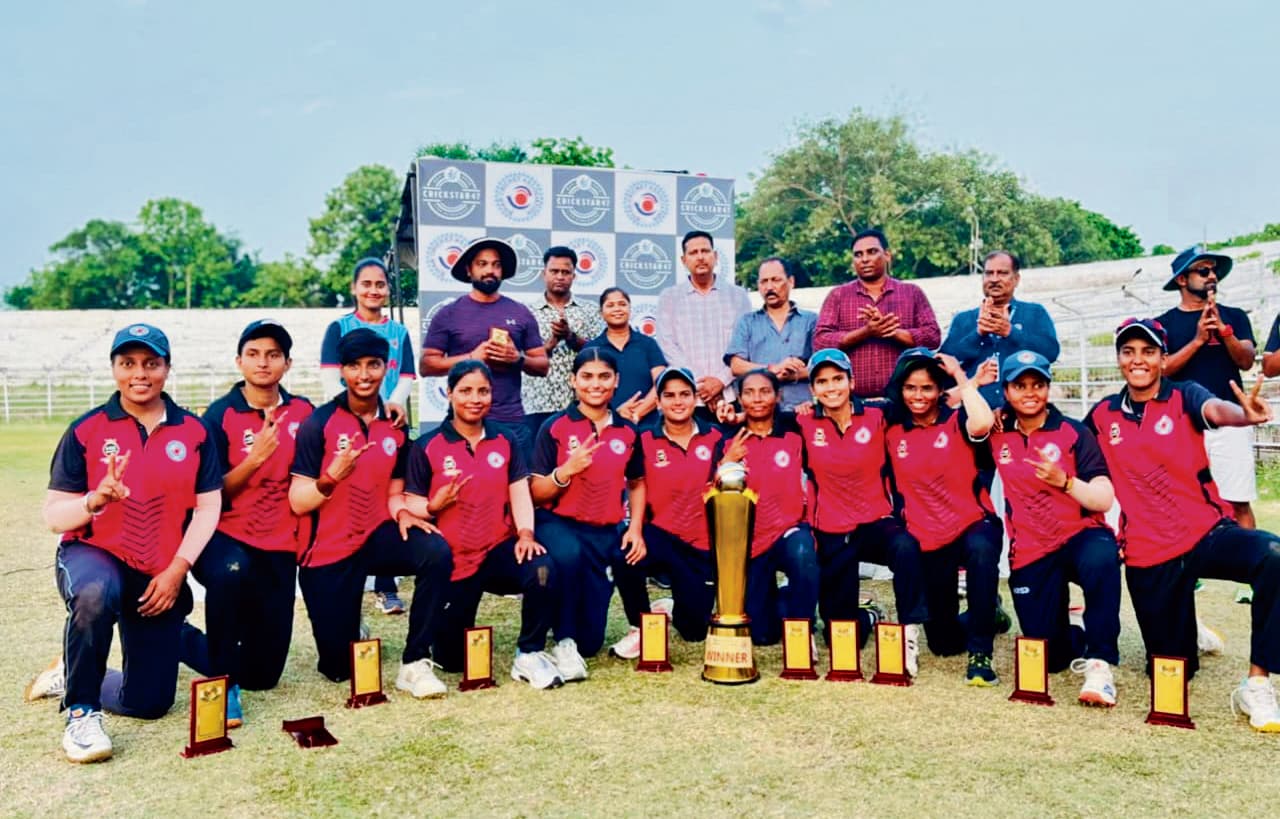 टीम डी बनी वीमेंस सीनियर व अंडर-23 टी-20 की चैंपियन