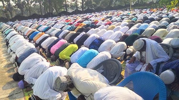 प्रखंड क्षेत्र में सौहार्दपूर्ण माहौल में मना बकरीद पर्व