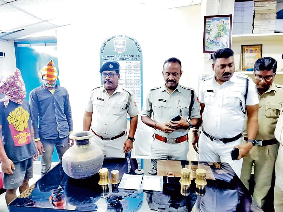 चोरी हुआ लाखों का माल पुलिस ने किया बरामद