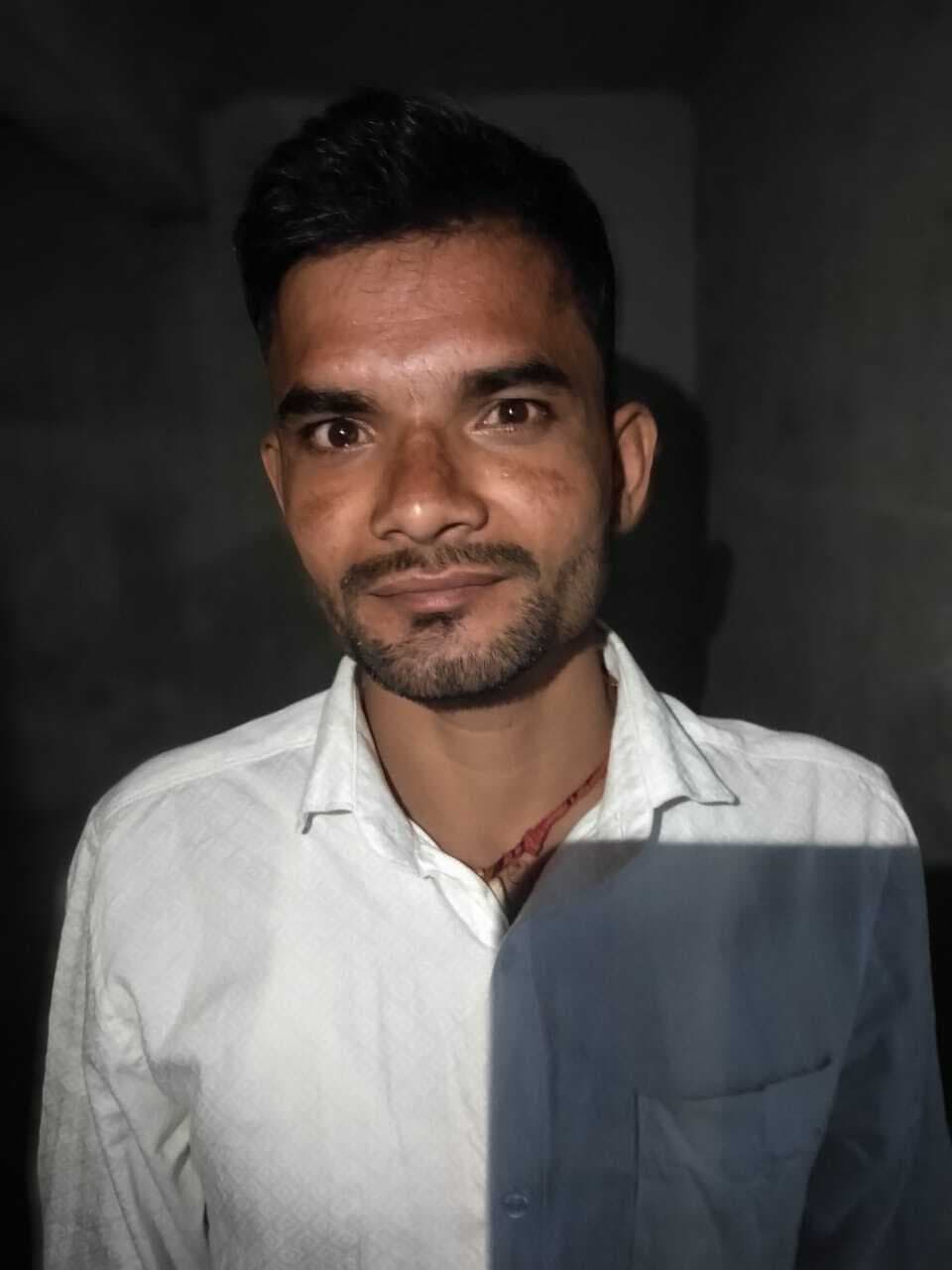 50 हजार रुपये का इनामी बदमाश फोटो यादव गिरफ्तार