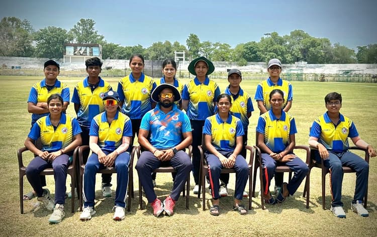 महिला अंडर-19 टी-20 ट्रॉफी का शानदार आगाज