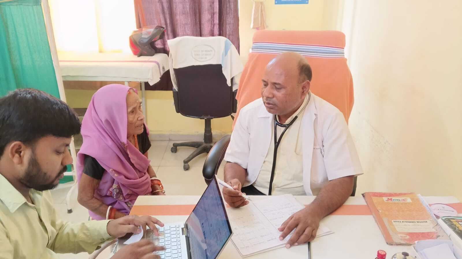 उमस भरी गर्मी से बढ़ी लोगों की बेचैनी