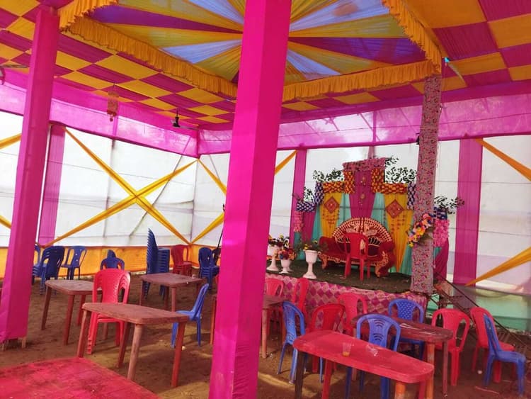 शादी समारोह में हुई मारपीट व तोड़फोड़