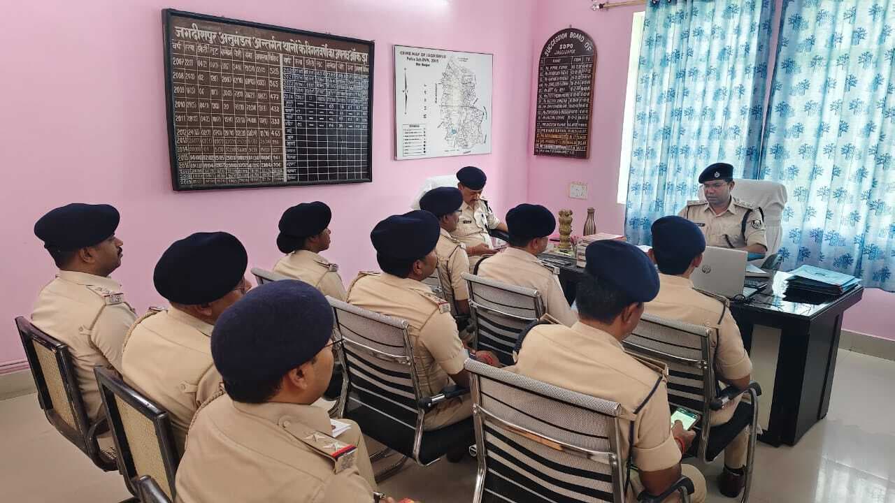 लगातार वाहन जांच व शराब जब्ती करें थानाध्यक्ष : एसडीपीओ