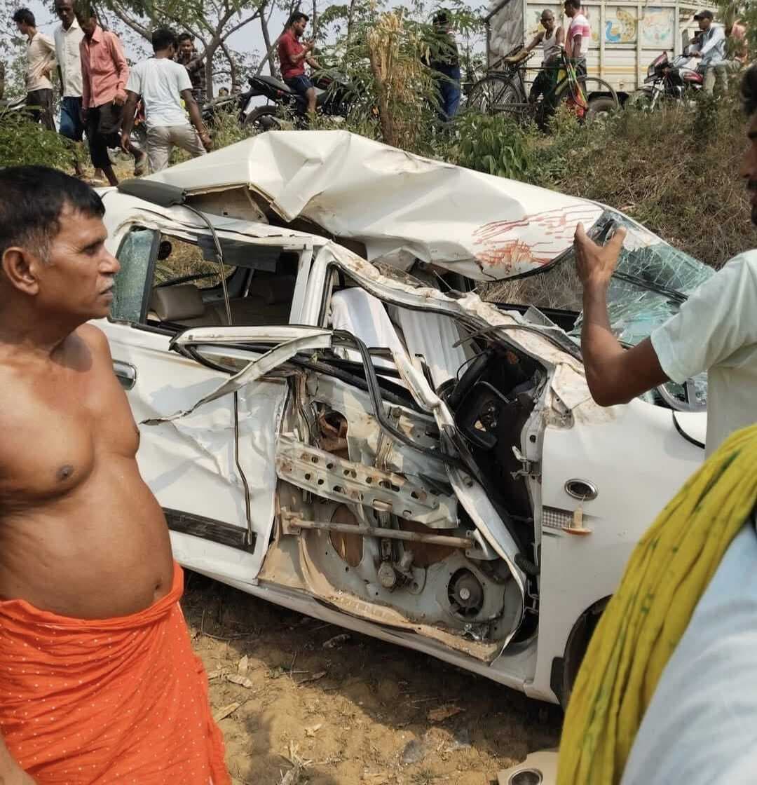 बिहटा. सड़क हादसे में युवक की मौत, सड़क जाम