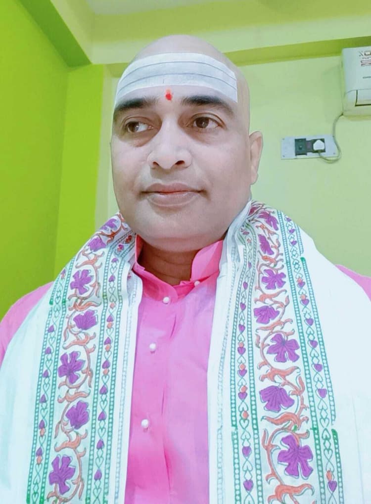 Deoghar News : शीघ्रदर्शनम् व कतार व्यवस्था में बदलाव की मांग, धर्मरक्षिणी सभा ने रखी सात मांगें