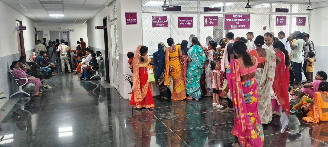 मौसम बदलते ही सदर अस्पताल में बढ़े डायरिया के मरीज