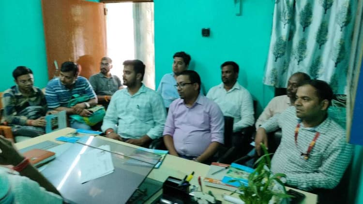 सूर्यगढ़ा में प्रखंड स्तरीय बैंकर्स कमेटी की बैठक