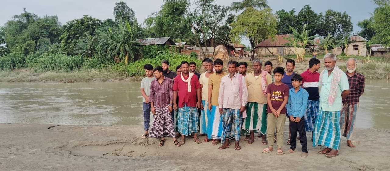 कालीचौक से औलाबाड़ी तक नहीं हो सका पक्की सड़क का निर्माण