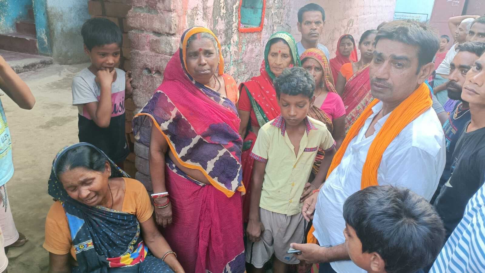 फरीदाबाद में जमुई निवासी चार बच्चों संग ट्रेन से की आत्महत्या