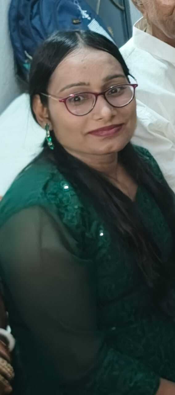 टैंकर की चपेट में आकर आर्किटेक युवती की मौत