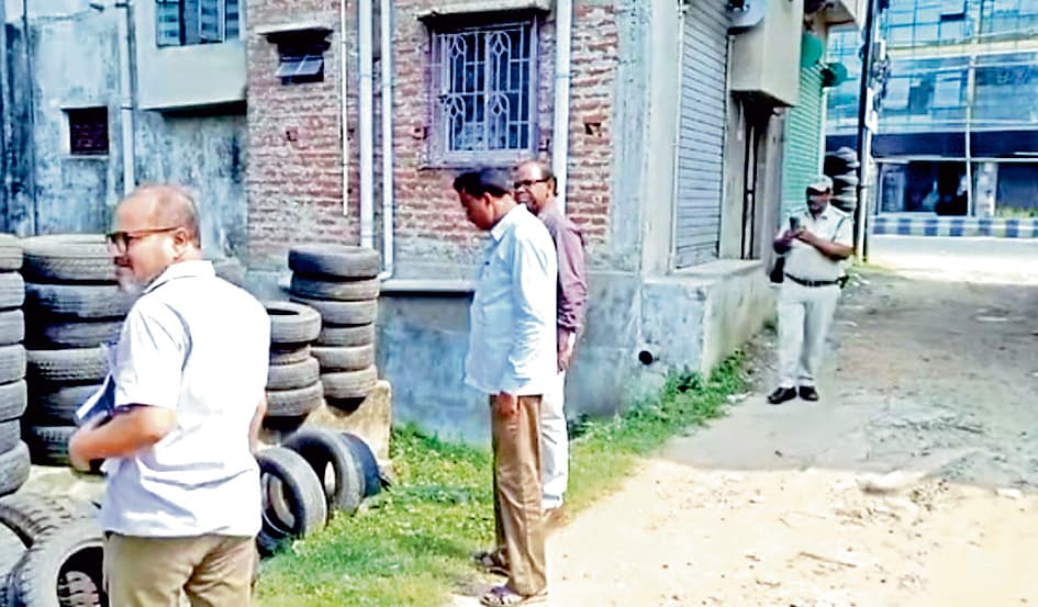 डेंगू की रोकथाम के लिए अधिकारियों ने लिया जायजा