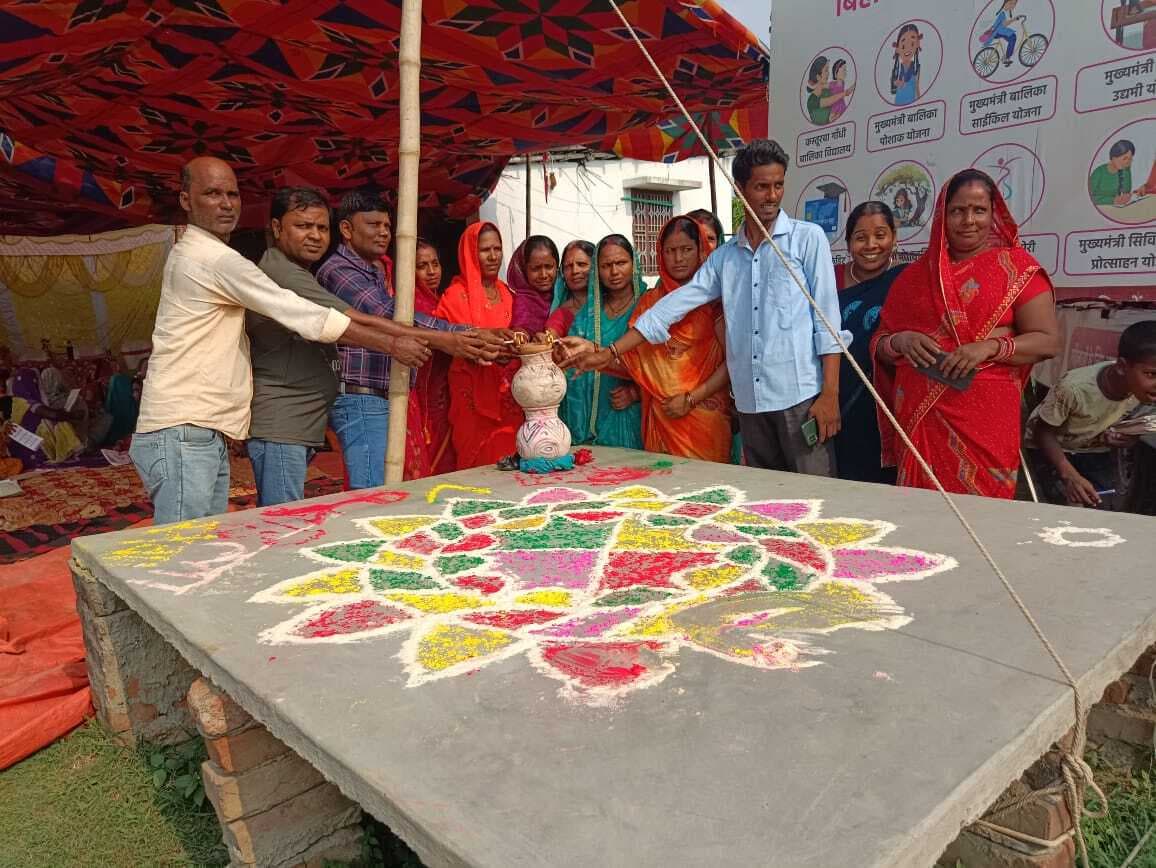 महिला संवाद कार्यक्रम में जीविका दीदियों ने समस्याओं से कराया अवगत