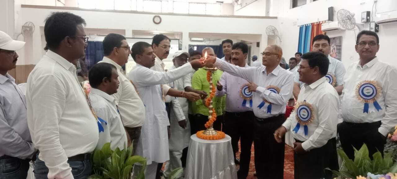 Bokaro News : सुरक्षा नियमों की अनदेखी पर कार्रवाई की चेतावनी