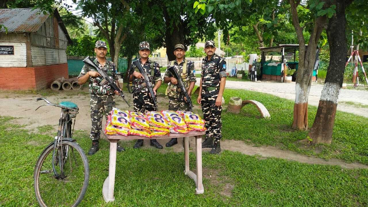 भारत-नेपाल सीमा पर 18 किलो तंबाकू जब्त