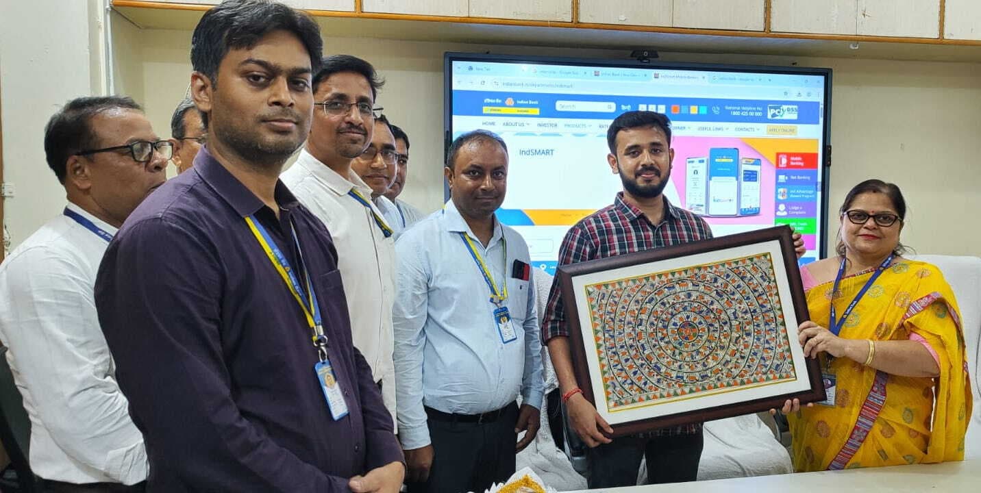 विज्ञापन: आइएएस में चयन होने पर हृतिक रंजन को किया सम्मानित