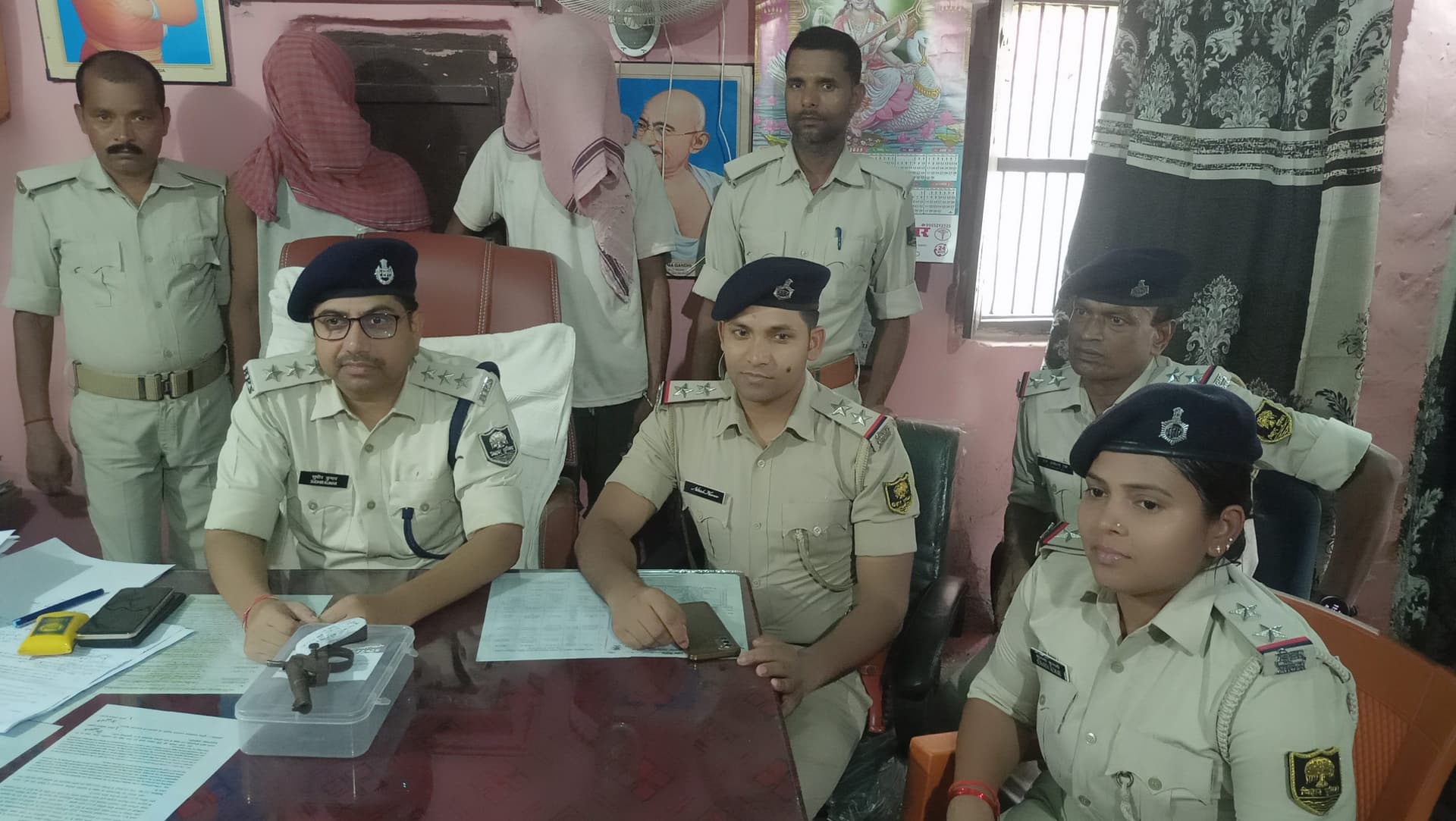 Madhubani News : देसी कट्टा के साथ दो अपराधी गिरफ्तार