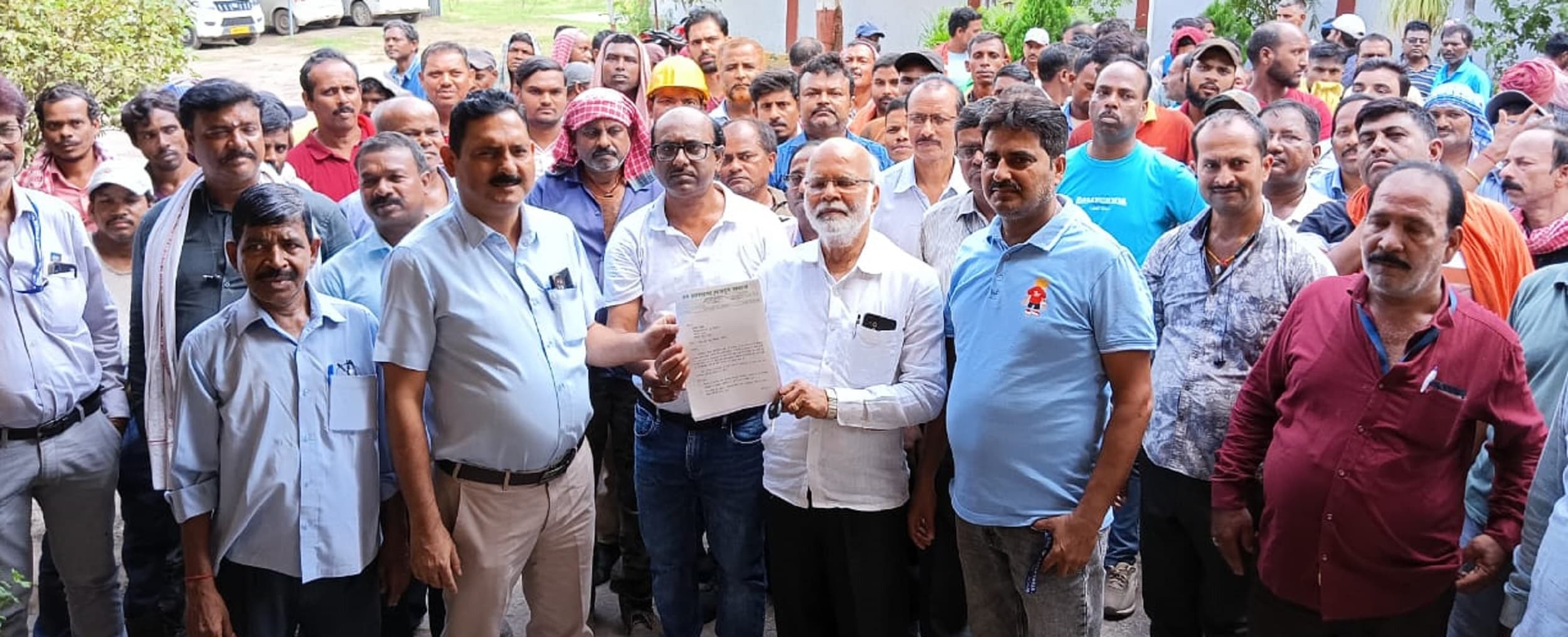 Bokaro News : यूनियन चुनाव सहित अन्य मांगों को लेकर किया प्रदर्शन