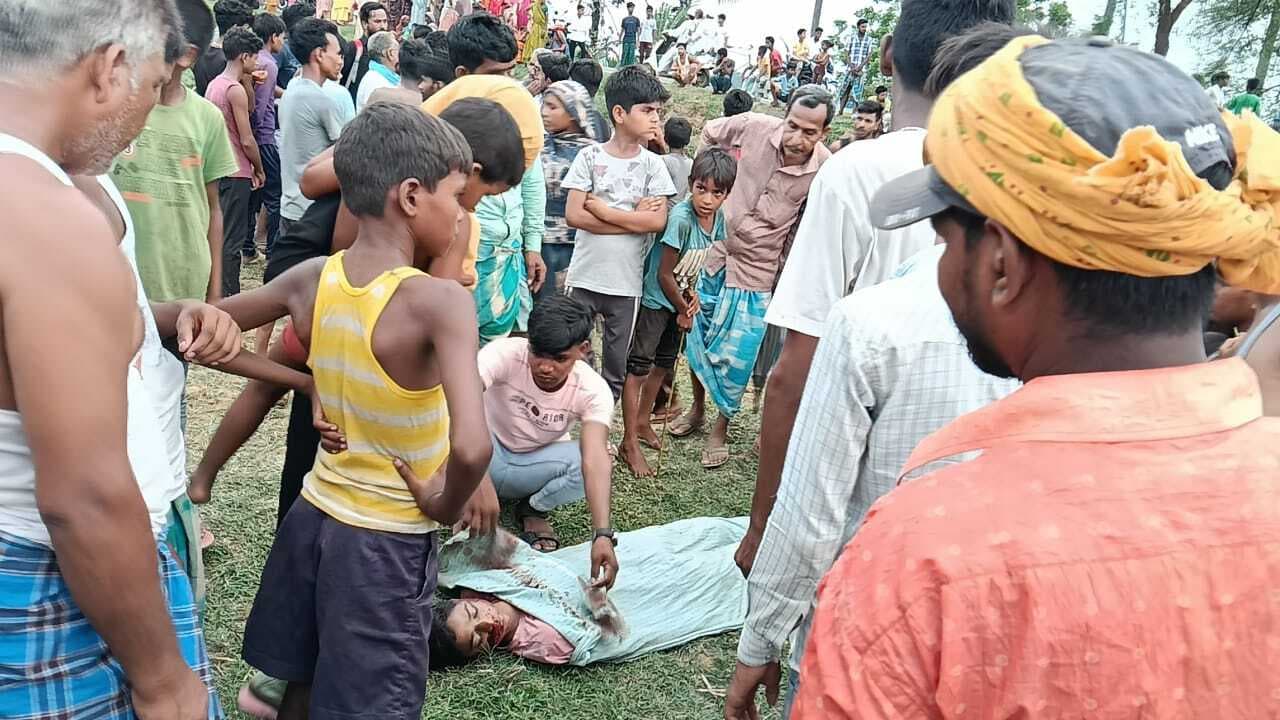 Bhagalpur news अनियंत्रित बाइक दुर्घटना में एक की मौत, दूसरा जख्मी