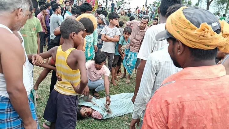 Bhagalpur news अनियंत्रित बाइक दुर्घटना में एक की मौत, दूसरा जख्मी