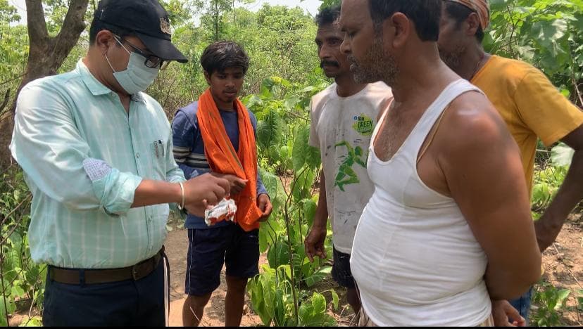 चार दिनों से लापता युवक का गंगटा जंगल से मिला शव