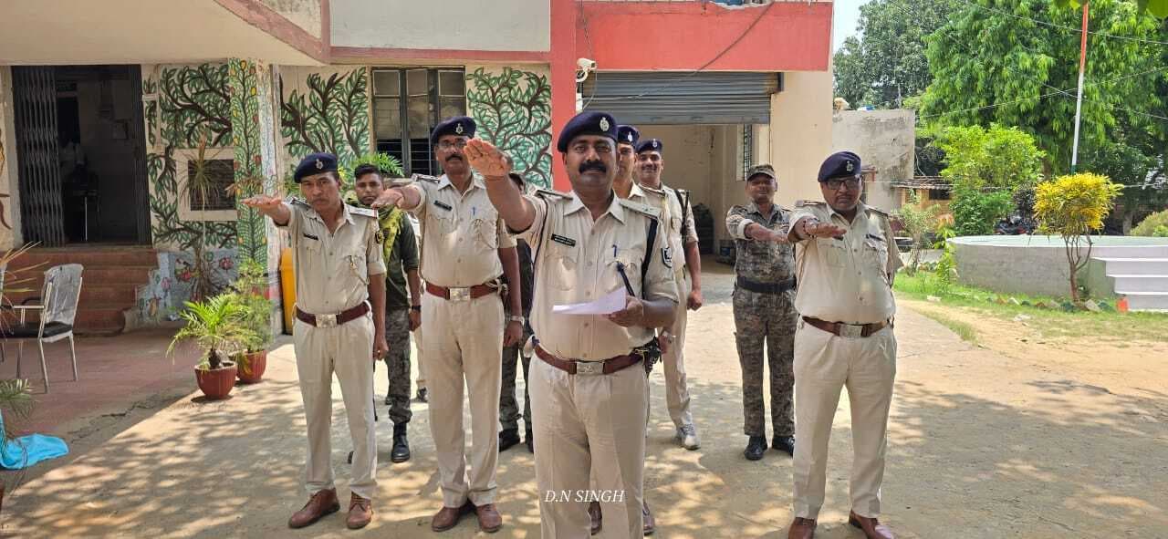 बाल श्रम को रोकने के लिए पुलिस कर्मियों ने ली शपथ