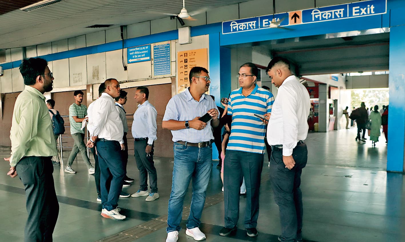 Jamshedpur News : सीसीएम ने टाटानगर स्टेशन का किया दौरा, राजस्व वसूली में लापरवाही पर सीसीआइ को लगायी फटकार