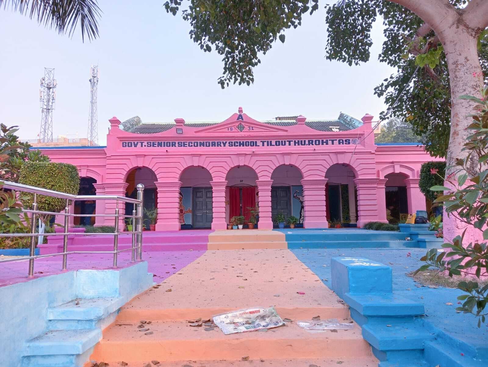 नामांकन शुल्क से अधिक राशि वसूलने में फंसे मैकू राम