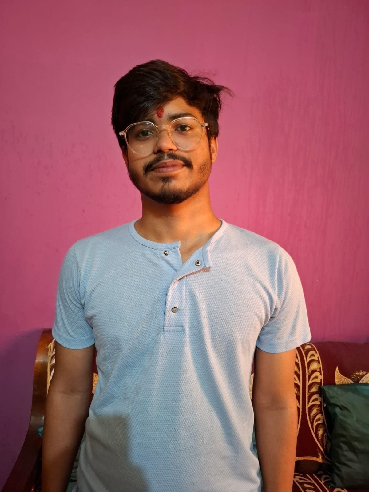 Motihari: नीट के परीक्षा में नवनीत हुए सफल