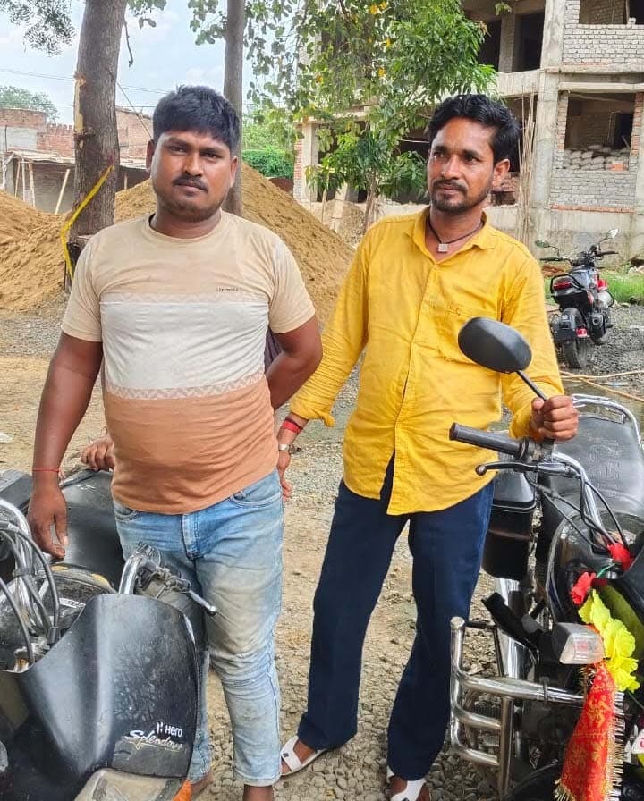 60 लीटर देसी शराब और दो बाइक के साथ दो तस्कर गिरफ्तार, भेजा जेल