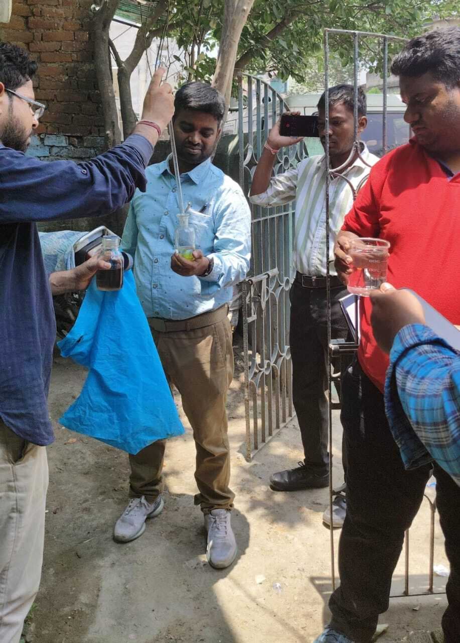Jamshedpur news. 20 घंटे बाद ही मानगो में पानी की आपूर्ति में सुधार, मानक गुणवत्ता पर सप्लाई शुरू