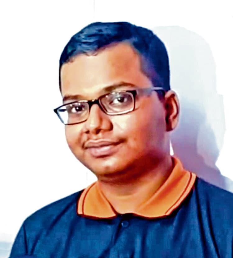 नीट-यूजी में दमका बर्दवान का रूपायन पाल, बंगाल में दूसरा स्थान, देश में 20वां स्थान