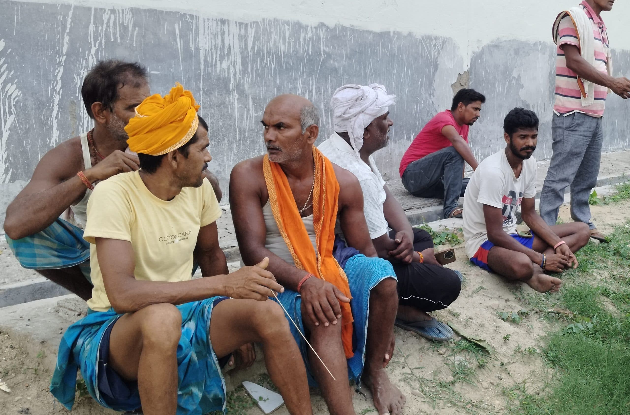 जमीन विवाद को लेकर रिश्ते का हो रहा कत्ल, पूर्व ठाठा में वर्चस्व को लेकर हो चुकी है कई हत्याएं