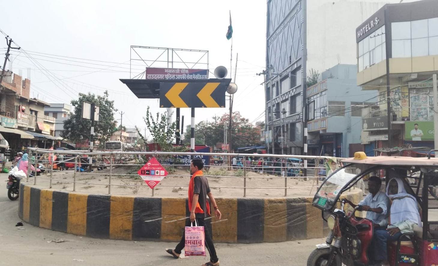 भखरूआ मोड़ नहीं हो पा रहा अतिक्रमण मुक्त