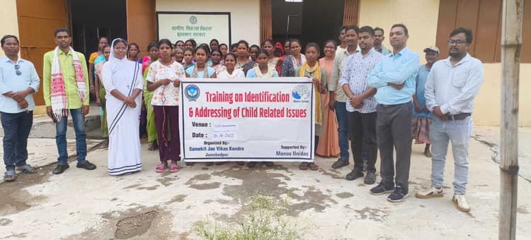 Chaibasa News : कानूनी जागरूकता के साथ कुरीतियों पर चोट