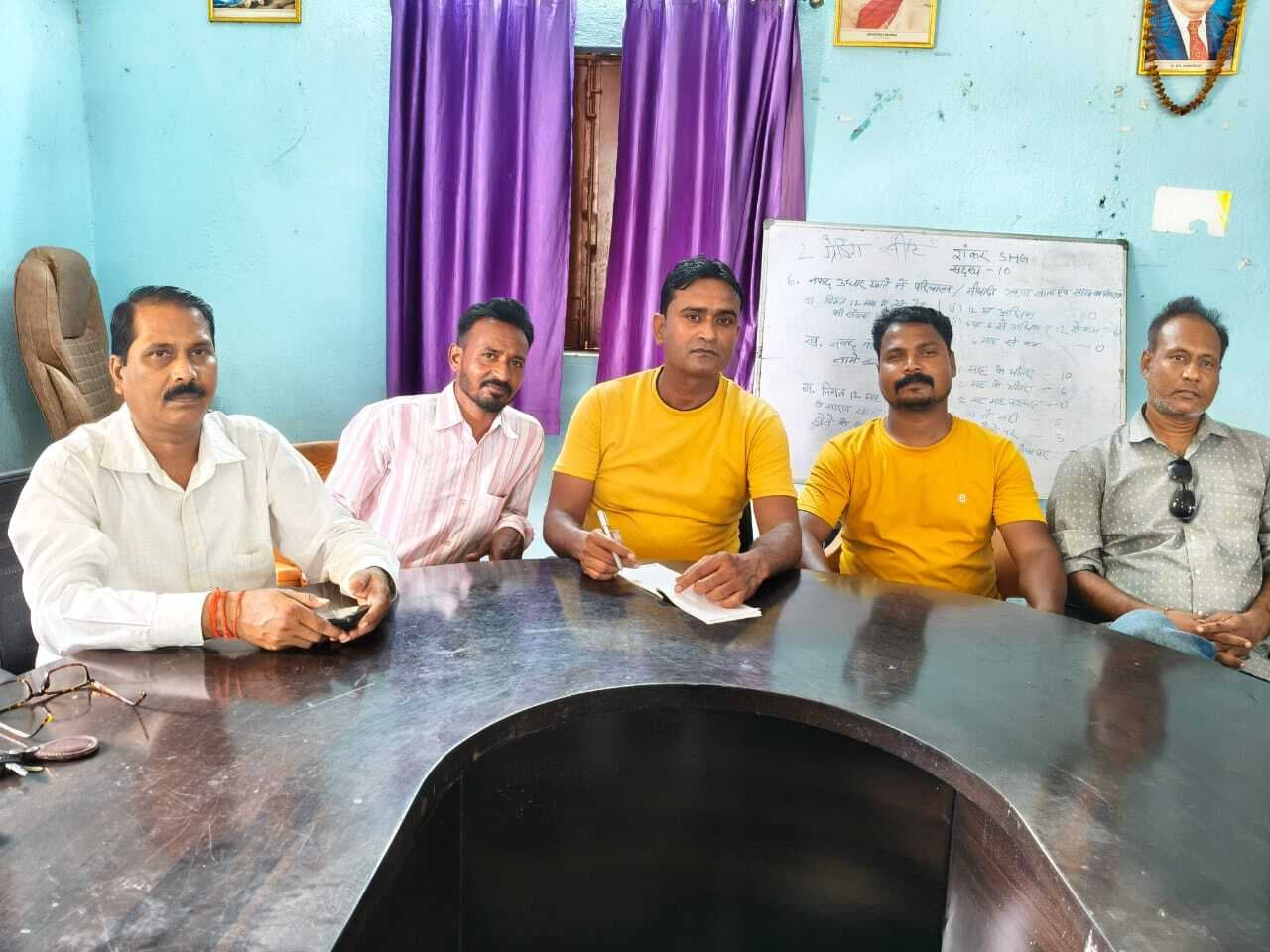 Bokaro News : कंपनी पर स्थानीय की उपेक्षा का आरोप