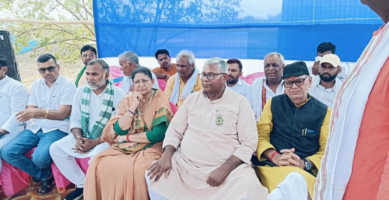 मियांपुर की 25वीं बरसी पर शहीदों को दी गयी श्रद्धांजलि